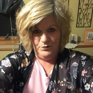 Meet your Posher, Jeanette